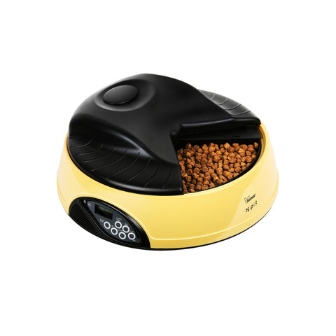 Automatic pet food dispenser