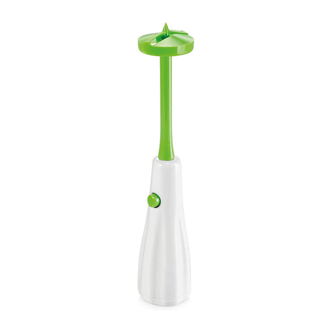 Vegetable corer with 3 blades