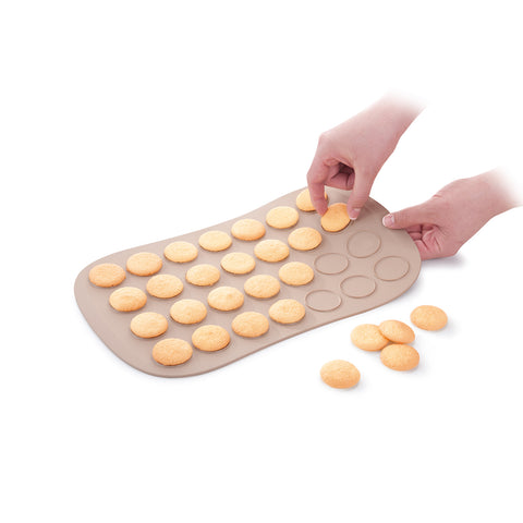 Silicone mold for soft cookies